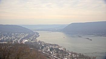 Weather camera view of WHTM Marysville Blue Mtn 1000 ft elev.