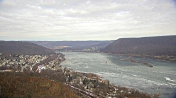 Weather camera view of WHTM Marysville Blue Mtn 1000 ft elev.