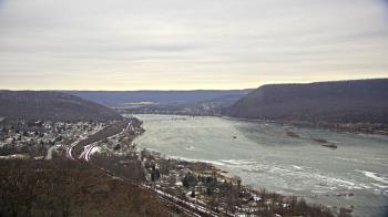 Weather camera view of WHTM Marysville Blue Mtn 1000 ft elev.