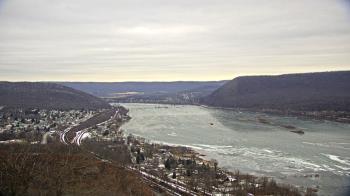 Weather camera view of WHTM Marysville Blue Mtn 1000 ft elev.