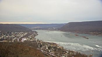 Weather camera view of WHTM Marysville Blue Mtn 1000 ft elev.