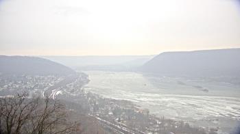 Weather camera view of WHTM Marysville Blue Mtn 1000 ft elev.