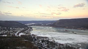 Weather camera view of WHTM Marysville Blue Mtn 1000 ft elev.