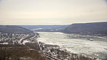 Weather camera view of WHTM Marysville Blue Mtn 1000 ft elev.
