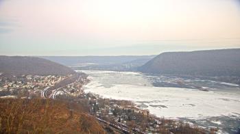 Weather camera view of WHTM Marysville Blue Mtn 1000 ft elev.