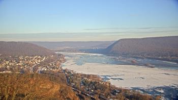 Weather camera view of WHTM Marysville Blue Mtn 1000 ft elev.