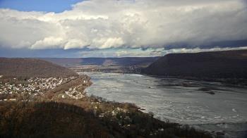 Weather camera view of WHTM Marysville Blue Mtn 1000 ft elev.