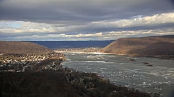 Weather camera view of WHTM Marysville Blue Mtn 1000 ft elev.