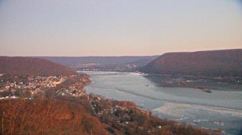 Weather camera view of WHTM Marysville Blue Mtn 1000 ft elev.