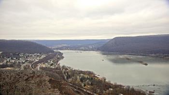 Weather camera view of WHTM Marysville Blue Mtn 1000 ft elev.