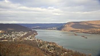 Weather camera view of WHTM Marysville Blue Mtn 1000 ft elev.