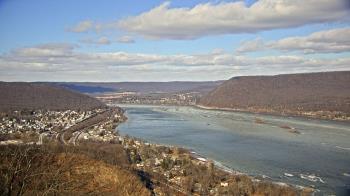 Weather camera view of WHTM Marysville Blue Mtn 1000 ft elev.