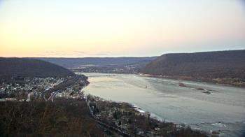 Weather camera view of WHTM Marysville Blue Mtn 1000 ft elev.