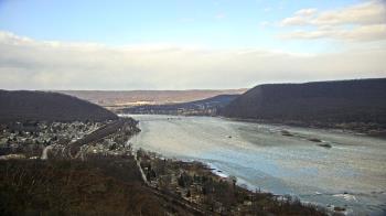 Weather camera view of WHTM Marysville Blue Mtn 1000 ft elev.