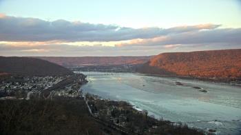 Weather camera view of WHTM Marysville Blue Mtn 1000 ft elev.