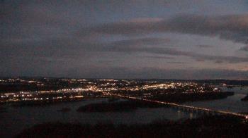 Weather camera view of WHTM Marysville Blue Mtn 1000 ft elev.