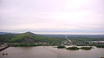 Weather camera view of WHTM Marysville Blue Mtn 1000 ft elev.