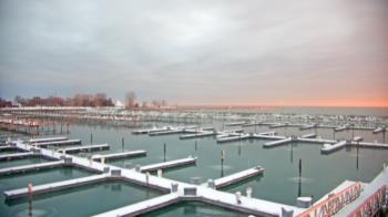 Weather camera view of Waukegan Harbor and Marina.