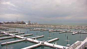 Weather camera view of Waukegan Harbor and Marina.