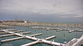 Weather camera view of Waukegan Harbor and Marina.
