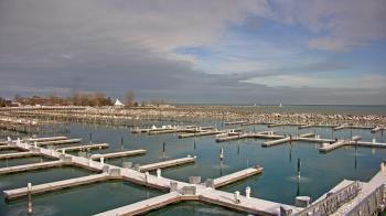 Weather camera view of Waukegan Harbor and Marina.