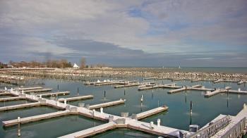 Weather camera view of Waukegan Harbor and Marina.