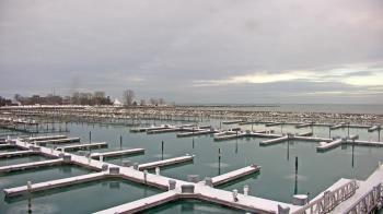 Weather camera view of Waukegan Harbor and Marina.