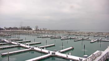 Weather camera view of Waukegan Harbor and Marina.