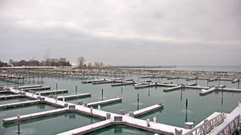 Weather camera view of Waukegan Harbor and Marina.