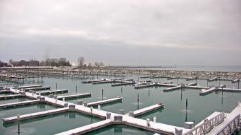 Weather camera view of Waukegan Harbor and Marina.