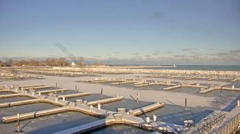 Weather camera view of Waukegan Harbor and Marina.