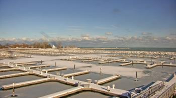 Weather camera view of Waukegan Harbor and Marina.