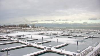 Weather camera view of Waukegan Harbor and Marina.