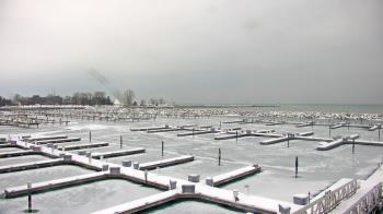 Weather camera view of Waukegan Harbor and Marina.