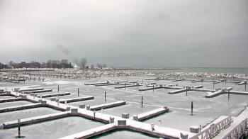 Weather camera view of Waukegan Harbor and Marina.