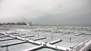 Weather camera view of Waukegan Harbor and Marina.