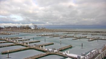 Weather camera view of Waukegan Harbor and Marina.