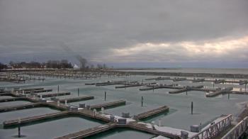 Weather camera view of Waukegan Harbor and Marina.