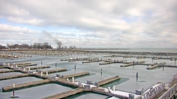 Weather camera view of Waukegan Harbor and Marina.
