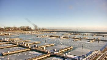 Weather camera view of Waukegan Harbor and Marina.