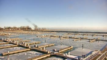 Weather camera view of Waukegan Harbor and Marina.