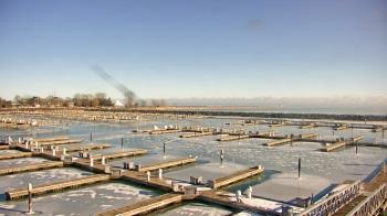 Weather camera view of Waukegan Harbor and Marina.