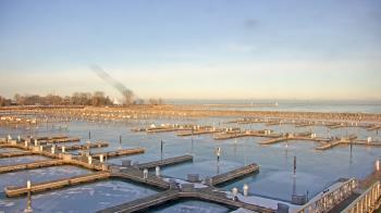 Weather camera view of Waukegan Harbor and Marina.