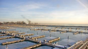 Weather camera view of Waukegan Harbor and Marina.