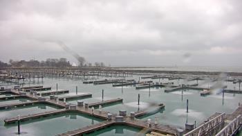 Weather camera view of Waukegan Harbor and Marina.