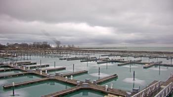 Weather camera view of Waukegan Harbor and Marina.