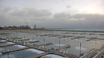 Weather camera view of Waukegan Harbor and Marina.