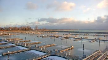 Weather camera view of Waukegan Harbor and Marina.