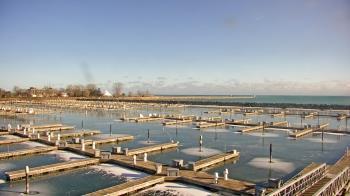 Weather camera view of Waukegan Harbor and Marina.