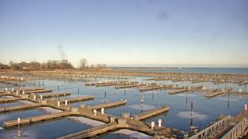 Weather camera view of Waukegan Harbor and Marina.